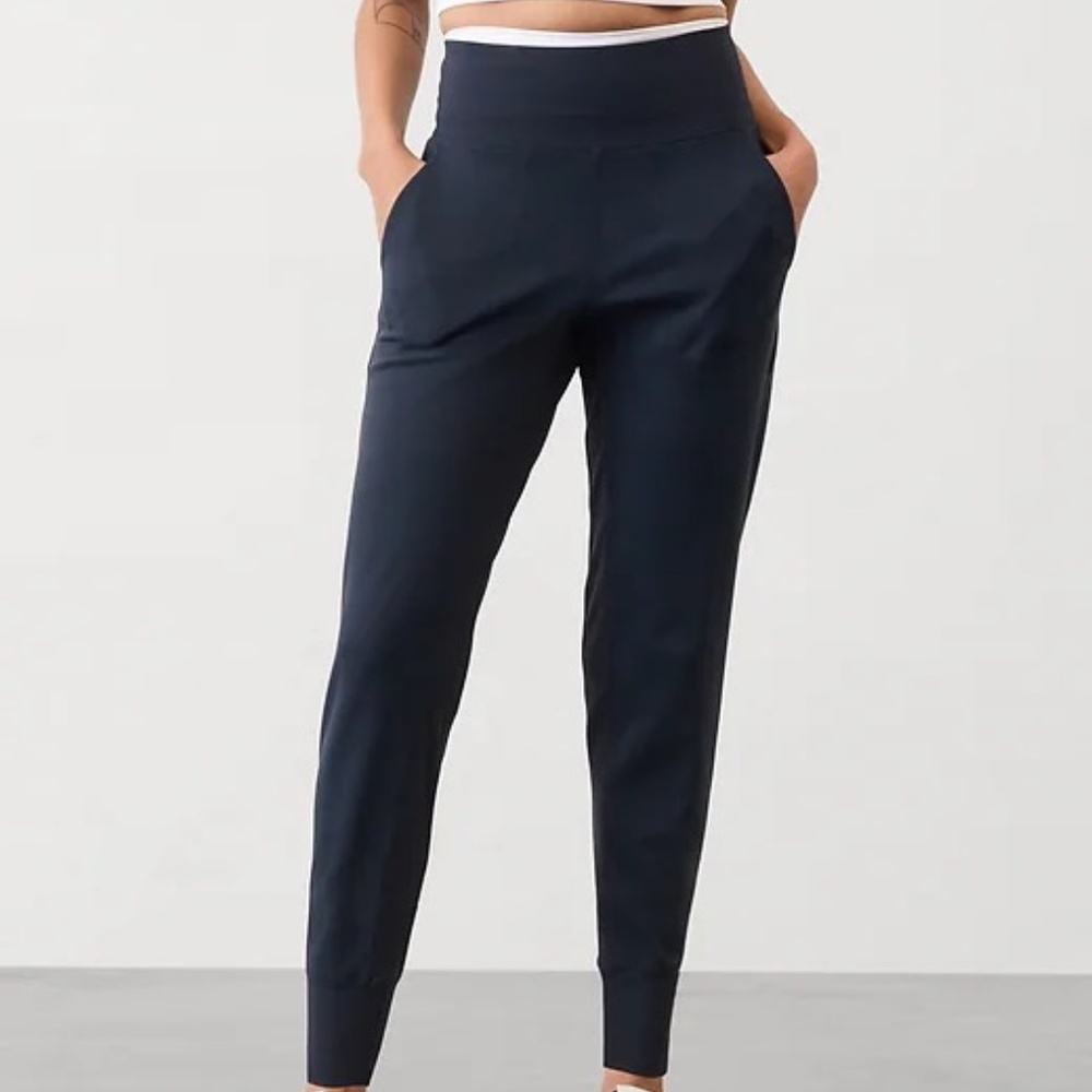 Athleta Women's Venice High Rise Joggers pants Navy Small Brand New Condition! S - Picture 3 of 5